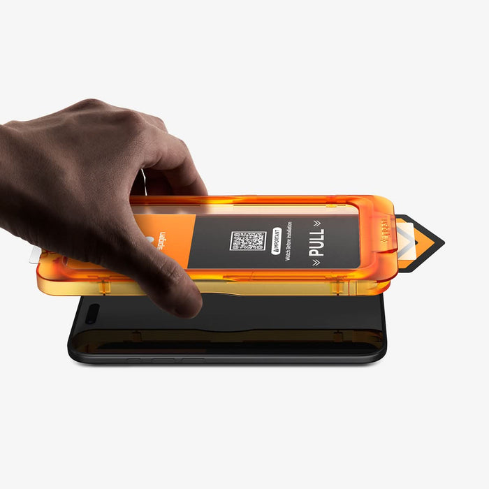 AGL11322- iPhone 17 Pro Max - Glas.tR AlignMaster S showing screen protector above the device