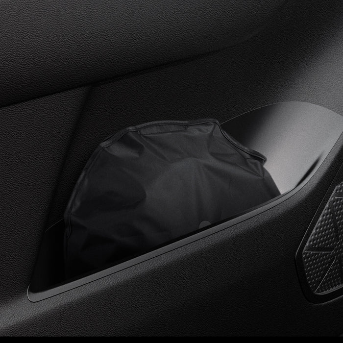 ACP09110 - Wrangler (2024) CryoShade JO260 in Black showing the sunshade kept and stored inside the vehicle without taking so much space
