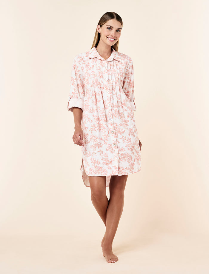 Lilly wearing the Nostalgia Cozy Pleat Front Nightgown
[model: Lilly wears size S |  Height: 170cm
/ 5’7” | Bust: 75cm | Waist: 58cm | Hips: 89cm]