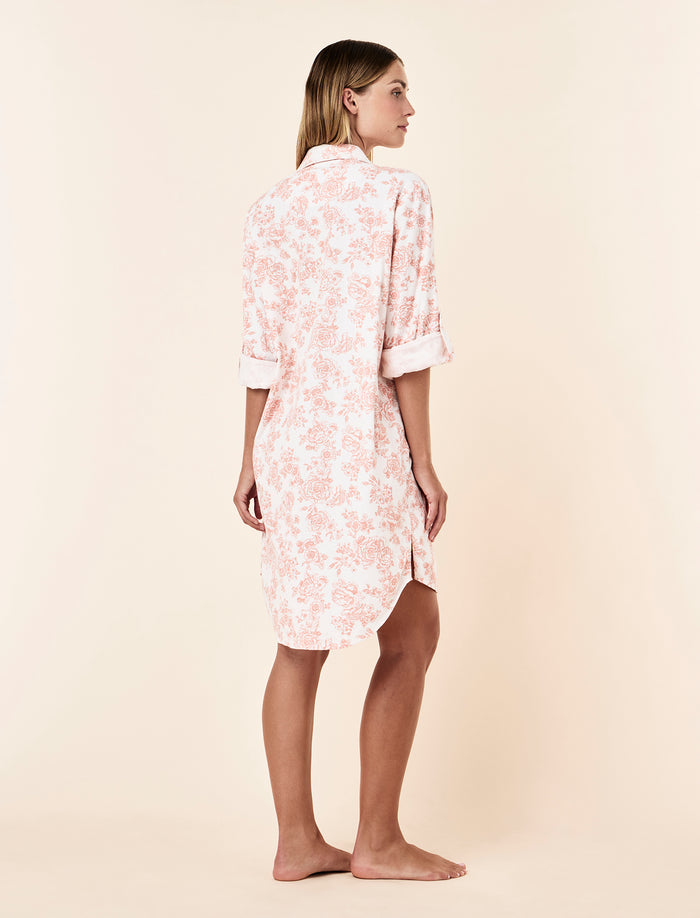 Nostalgia Cozy Pleat Front Nightgown