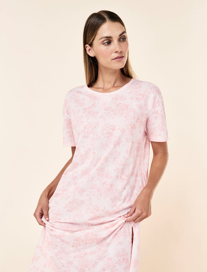Lilly wearing the Nostalgia Organic Cotton Nightgown
[model: Lilly wears size S |  Height: 170cm
/ 5’7” | Bust: 75cm | Waist: 58cm | Hips: 89cm]