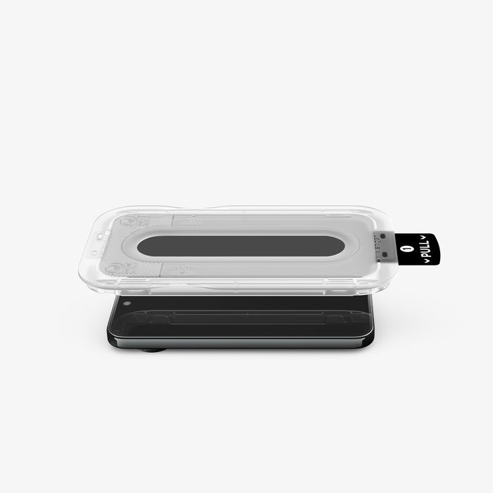 AGL11486 - Pixel 11 Pro XL GLAS.tR EZ Fit | Privacy EZ Fit installation tray aligned above the phone for easy application.