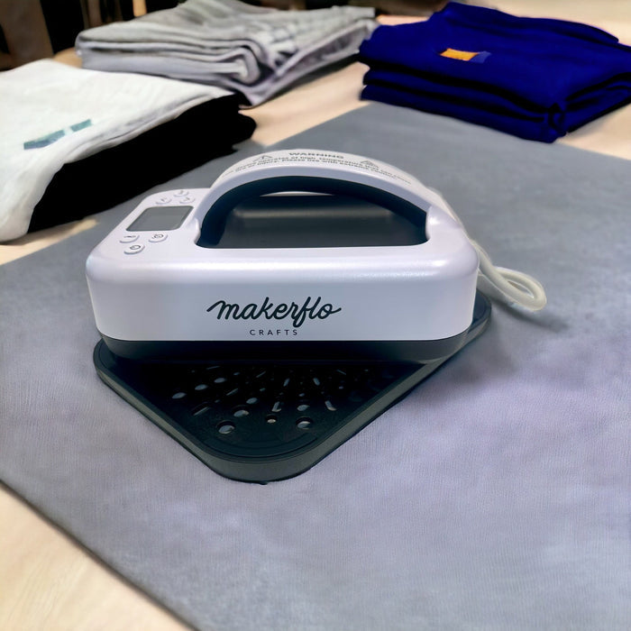 Portable Mini Heat Press with 7" x 5" Heating Plate