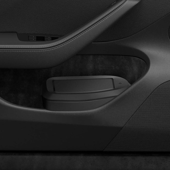 ACP09184 - Tesla Series Car Trash Bin TO282 H showing put in the car.